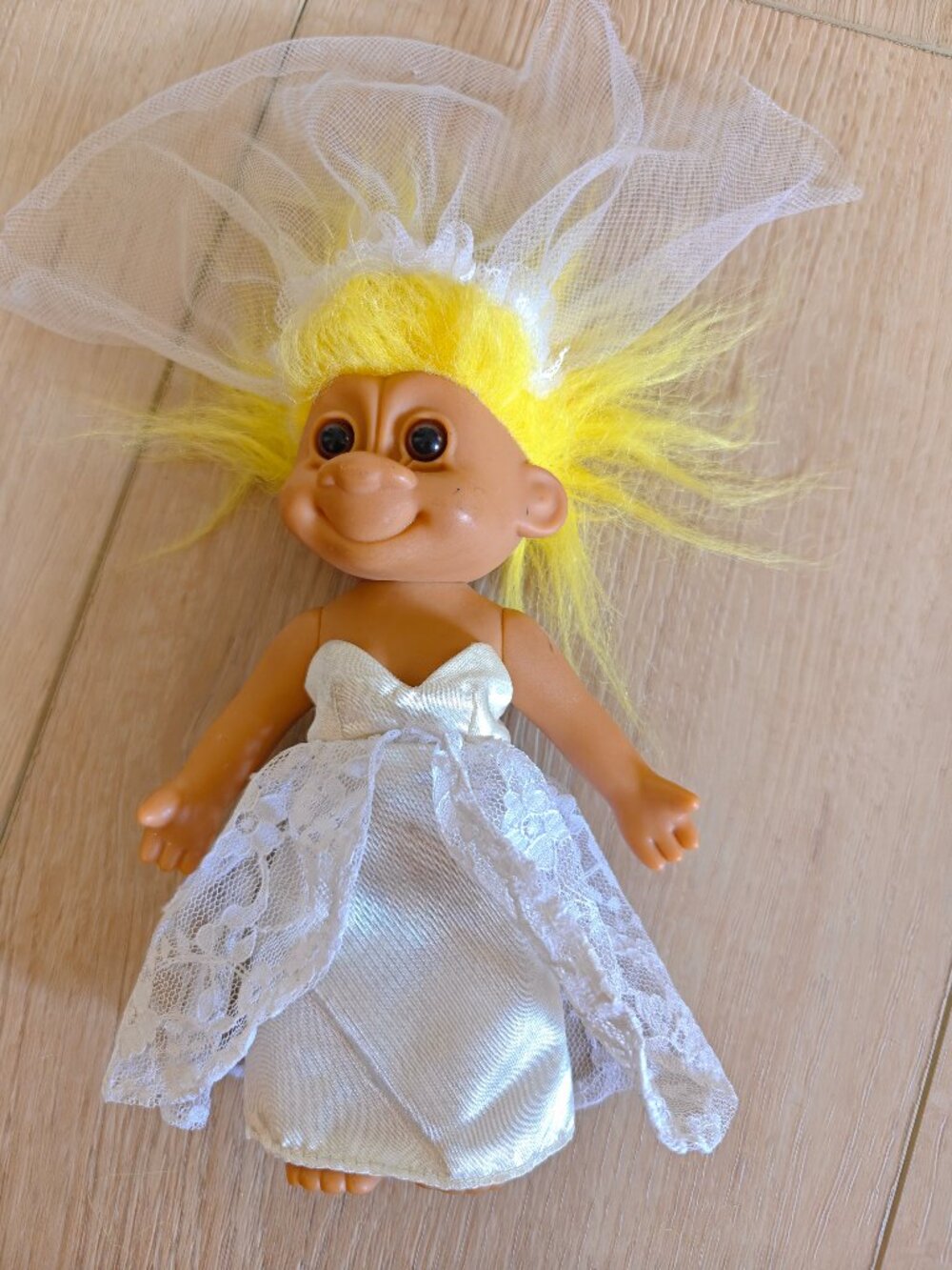 Russ Toys Vintage Bride Troll Doll 7" Collectible Doll